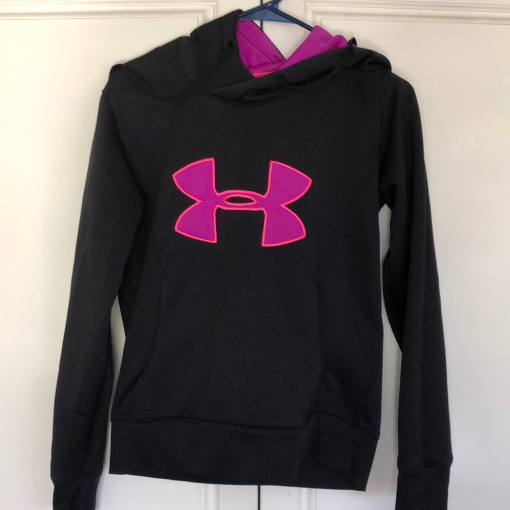 Under Armour pullover hoodie with kangaroo pocket